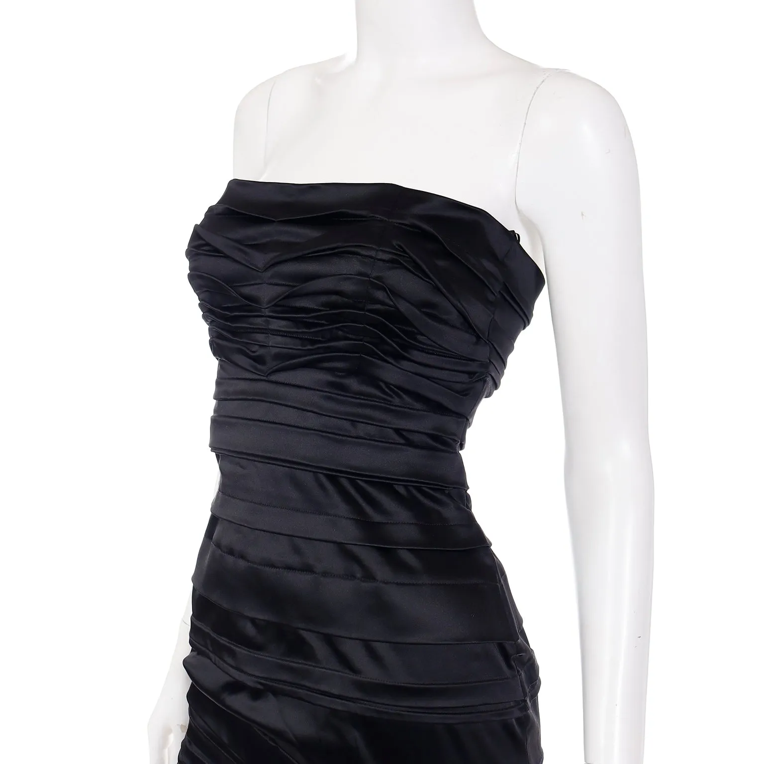 2000s Alberta Ferretti Black Satin Strapless Evening Dress
