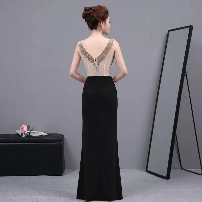 Black V-Neck Lady Elegant Tailing Banquet Dress
