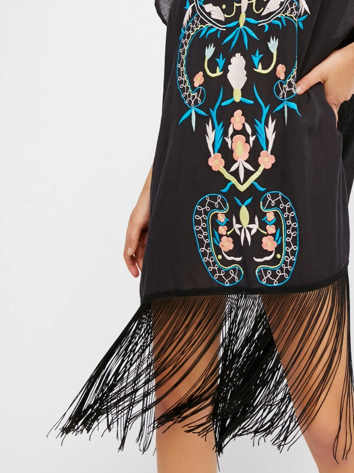 Bohemian style embroidered seaside resort DEEP V-neck sexy dress