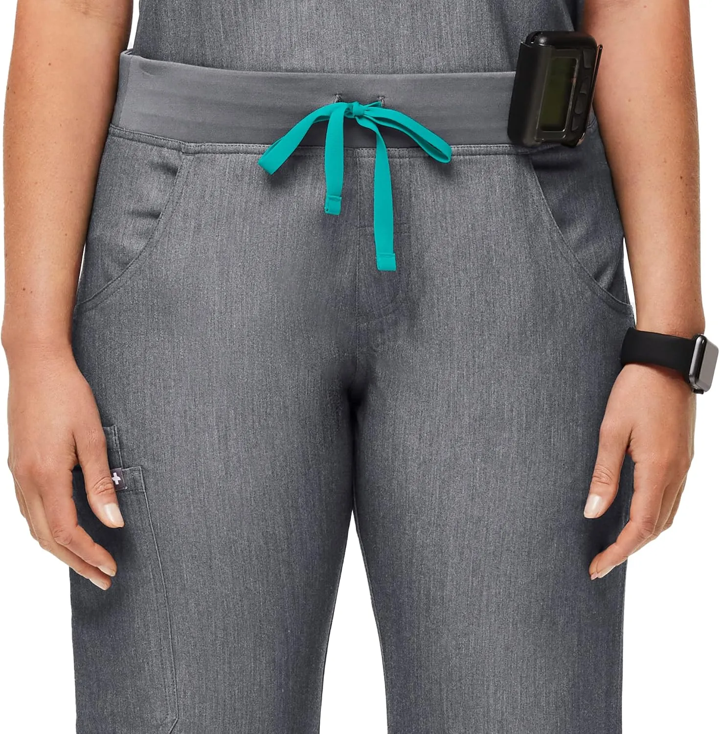 FIGS Kade Cargo Scrub Pants for Women  Classic Fit, Straight Leg, 4 Pockets, Yoga Waistband, Anti-Wrinkle Women Scrub Pants
