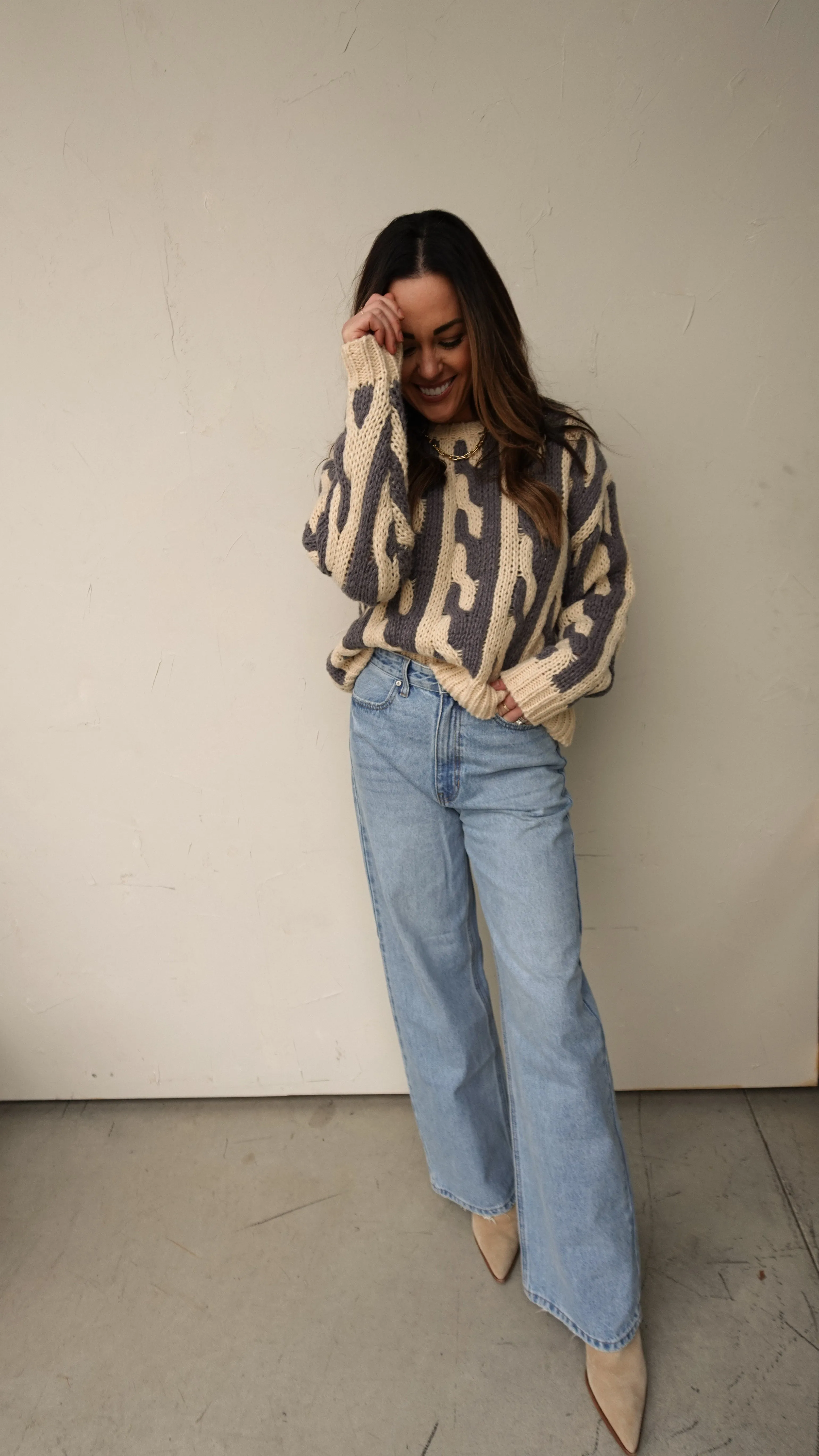 Gray/Ivory Abstract Chunky Knit Sweater