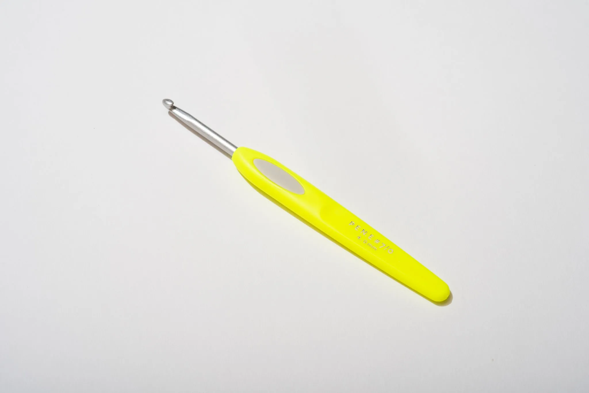 [LE][OOS]Limited Edition Clover PEN.E NeonYellow Soft Touch Crochet Hook Set