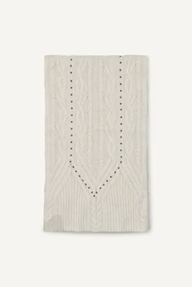 STUDDED CABLE SCARF