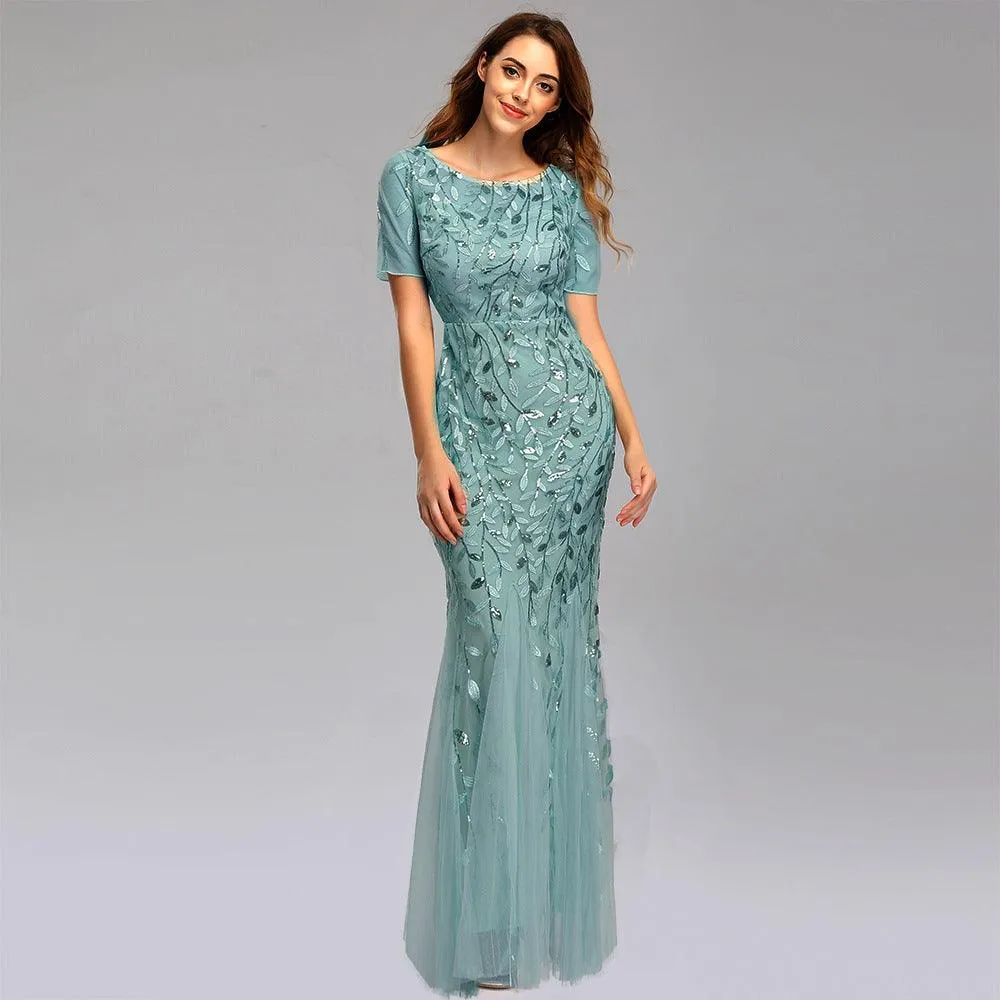 Stunning Evening Dress for a Glamorous Look