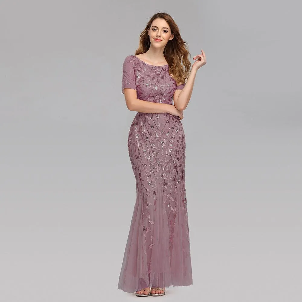 Stunning Evening Dress for a Glamorous Look