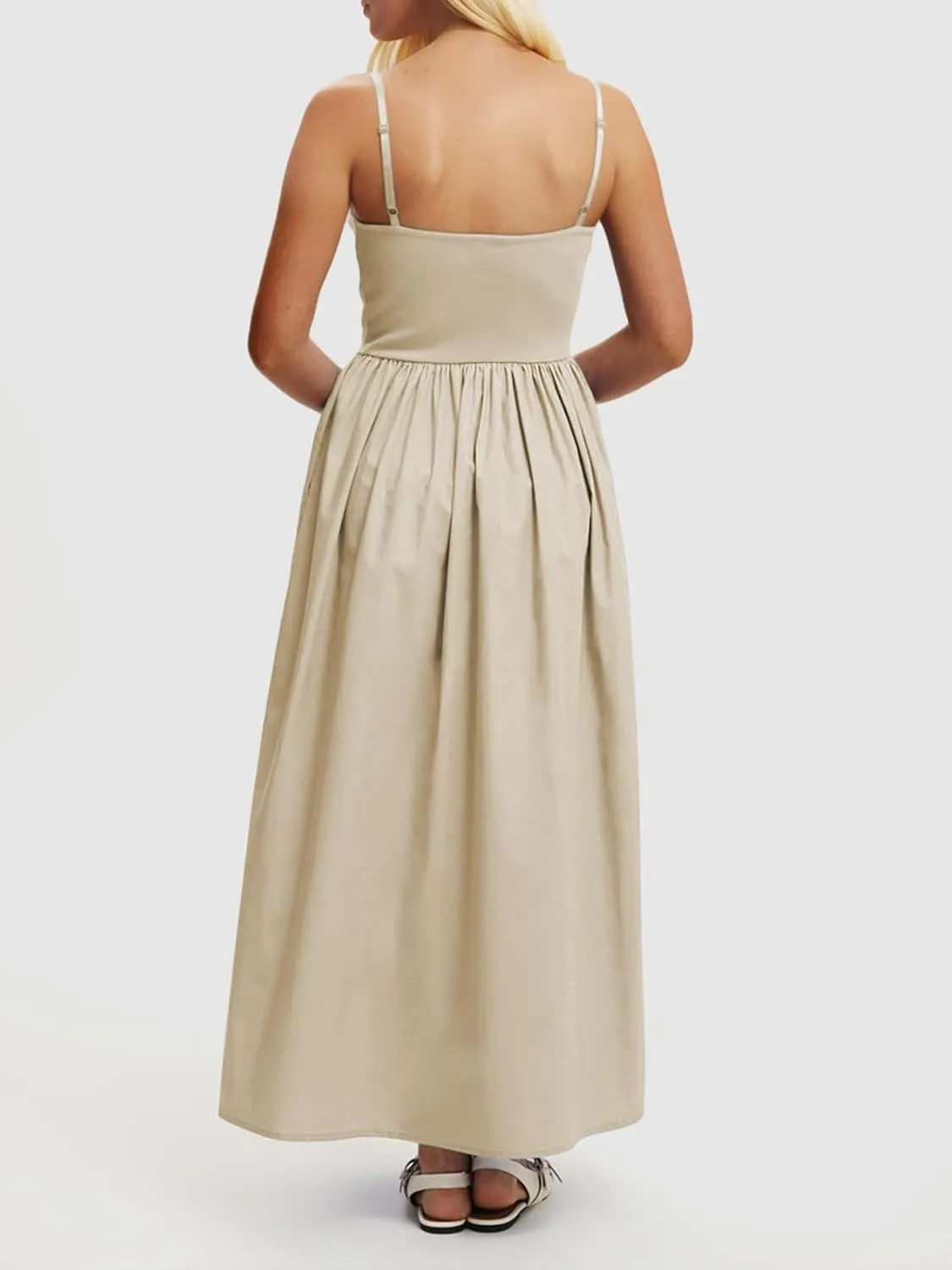 Womens Sleeveless V-Neck Maxi Dress with Pockets  Slim Fit Casual Summer Spaghetti Strap Dress for Vacation
