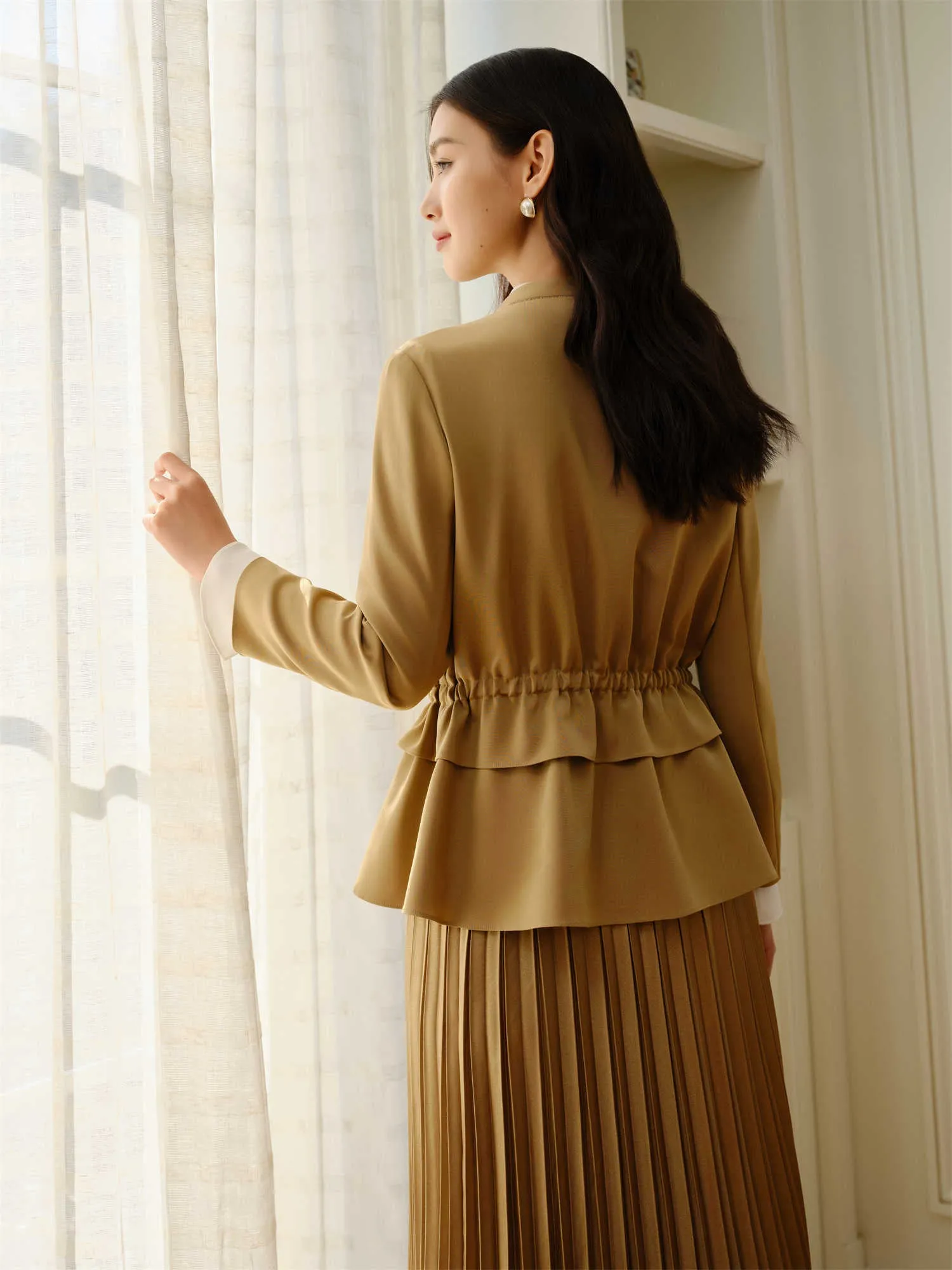 YAYING Mulberry Silk Sophisticated Jacket EPJPS1256AE
